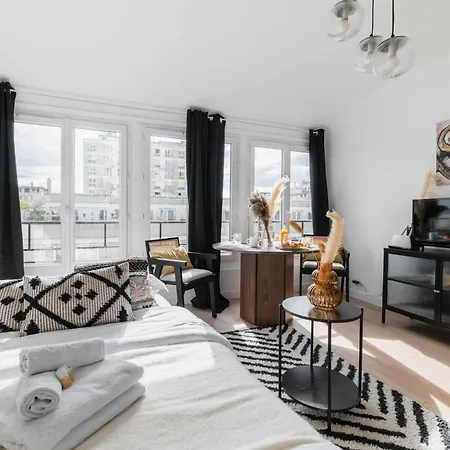 Appartamento Jolie Loft 35m2 Bien Equipe 4p - 20 Parigi